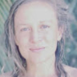 Meet your Posher, Ember